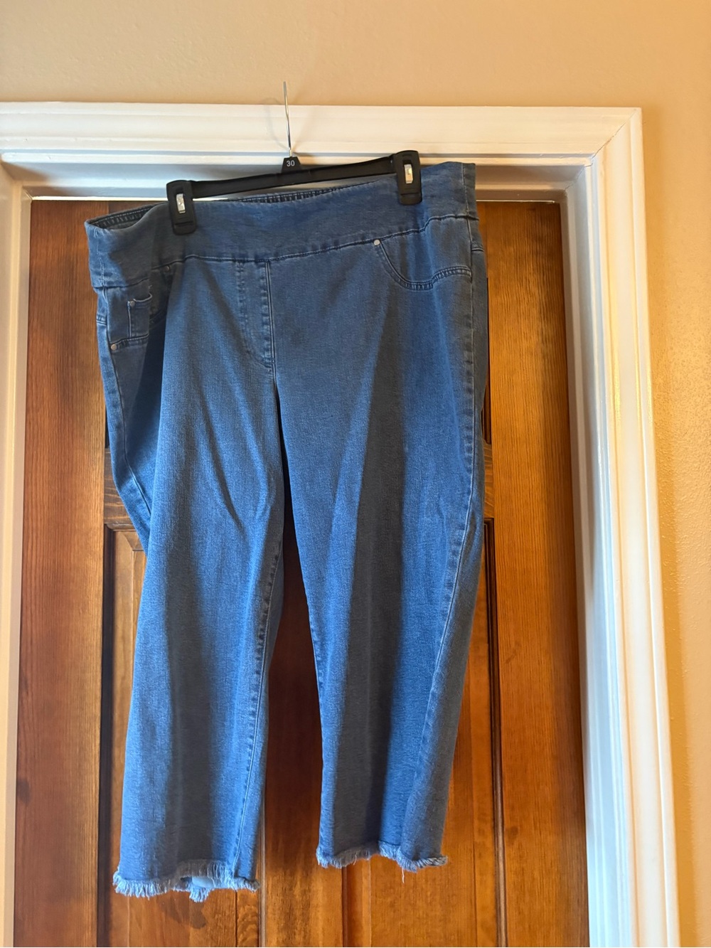 Ruby Rd. Blue Cropped Stretch Denim Jeans